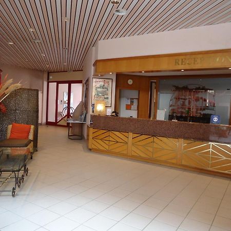 Hotel Le Cedre Bex Екстер'єр фото